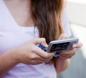 For Teens with Diabetes, Texting = Taking More Meds