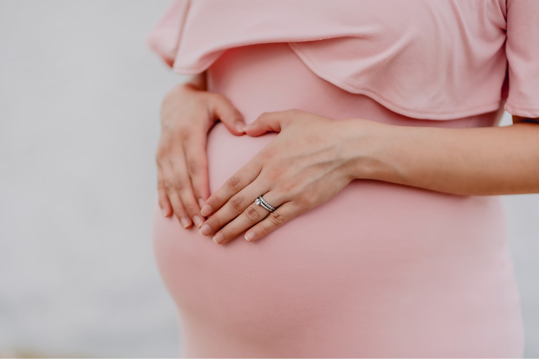 Maternal Height, Pre-Pregnancy BMI, Weight Gain Affect Adverse Pregnancy Events