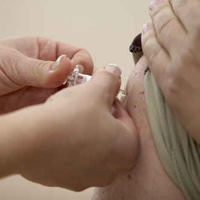 CDC: On-Site Flu Shots Improve Compliance
