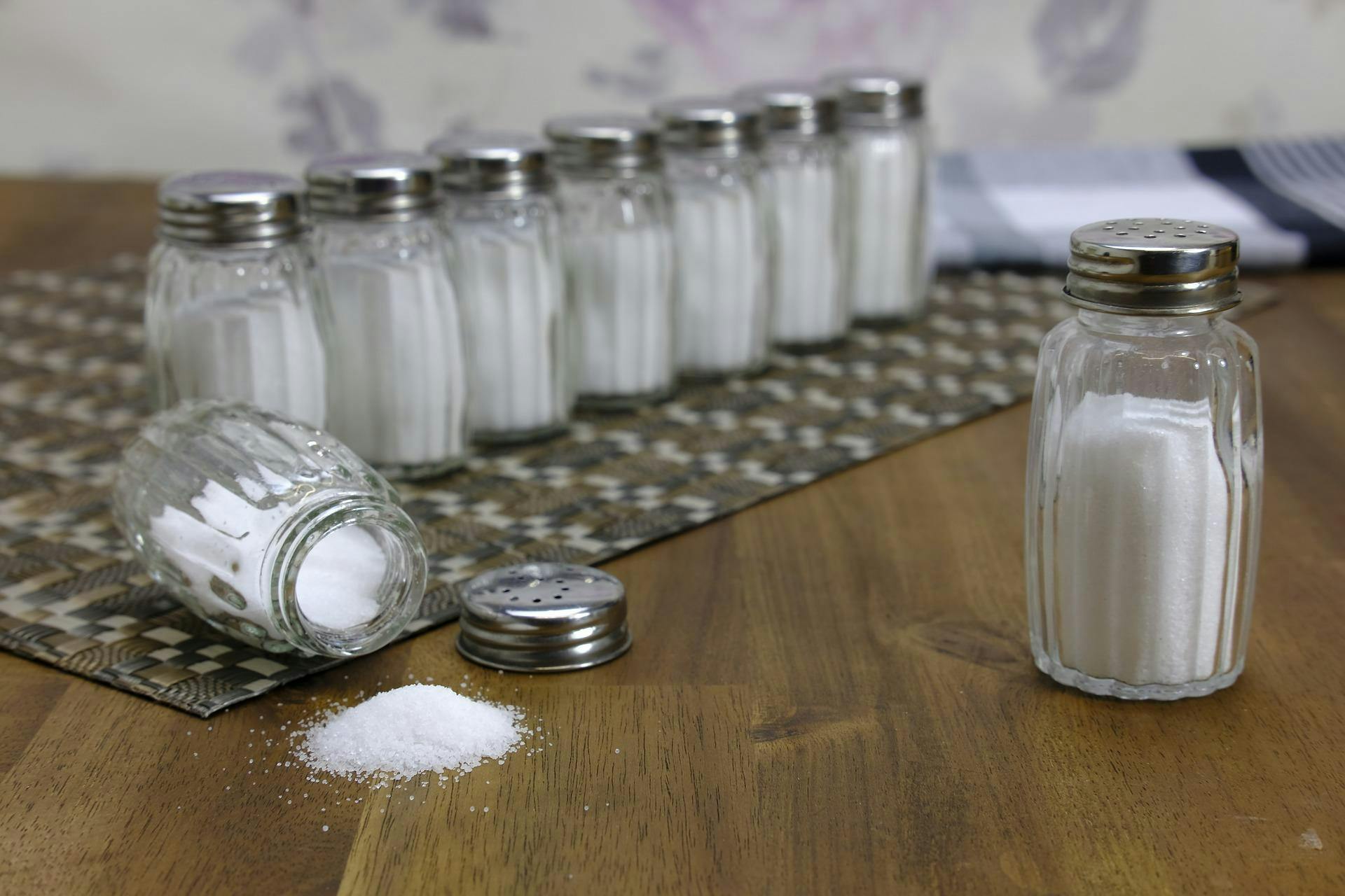 Stock art depicting salt shakers on a dinner table