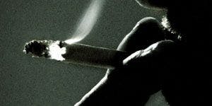 Sons of Men Who Smoke at Young Age Have Higher BMIs