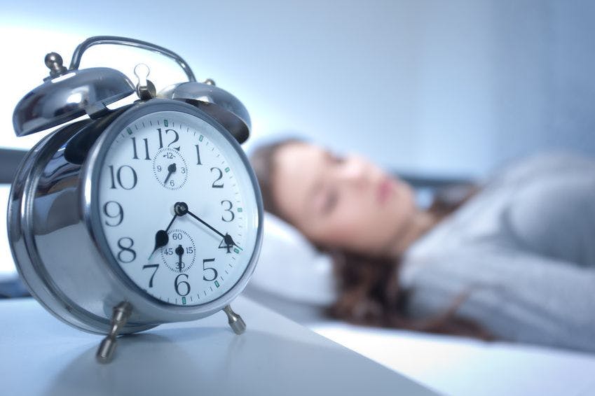 Achieving Healthy Sleep Durations Can Aid in Weight Loss, Reducing Caloric Intake