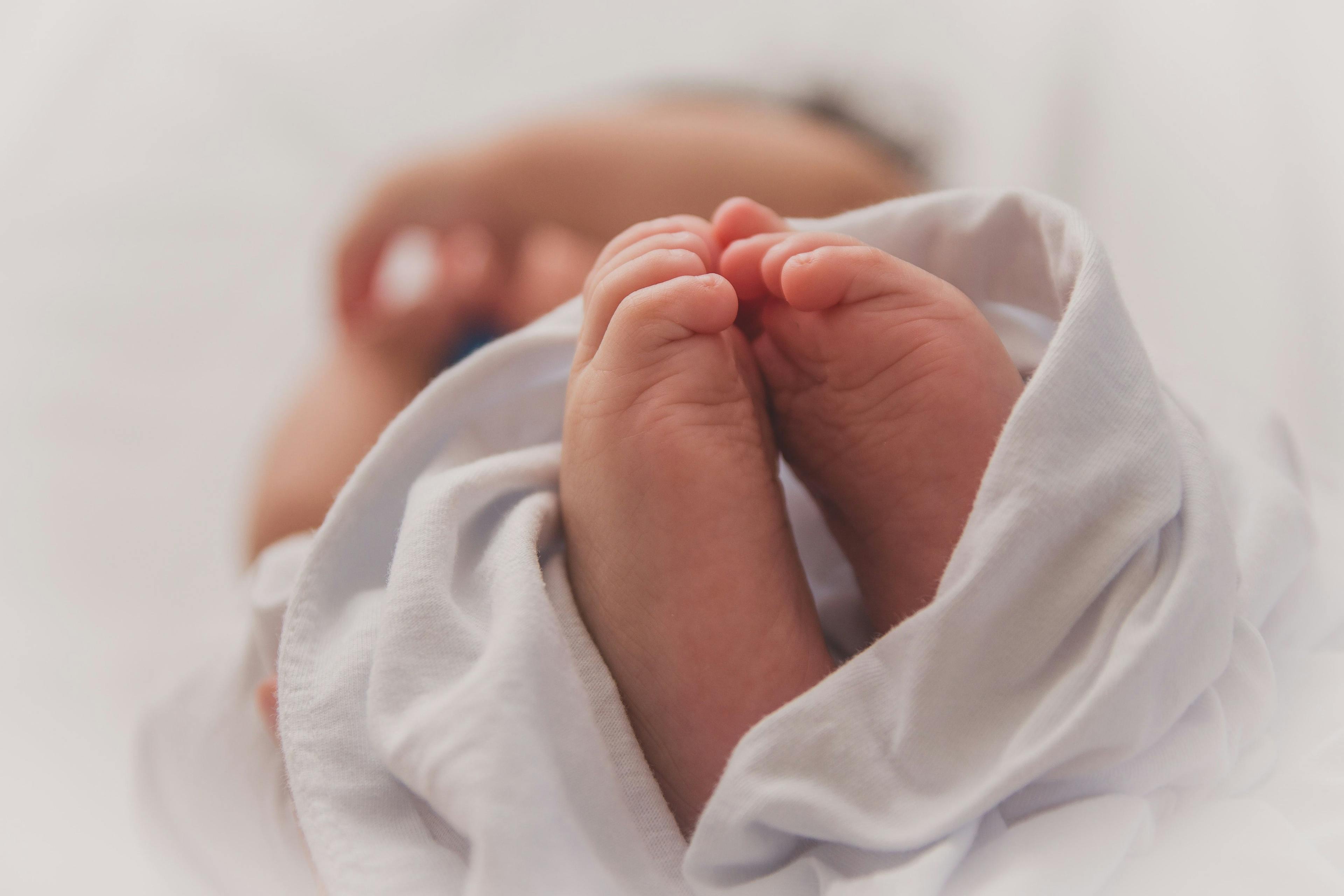Premature Infant Retinopathy Regression More Prevalent in Females, Minorities