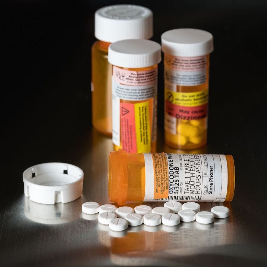 Hospitalization of Older Adults Associated with High Risk of Opioid Exposure