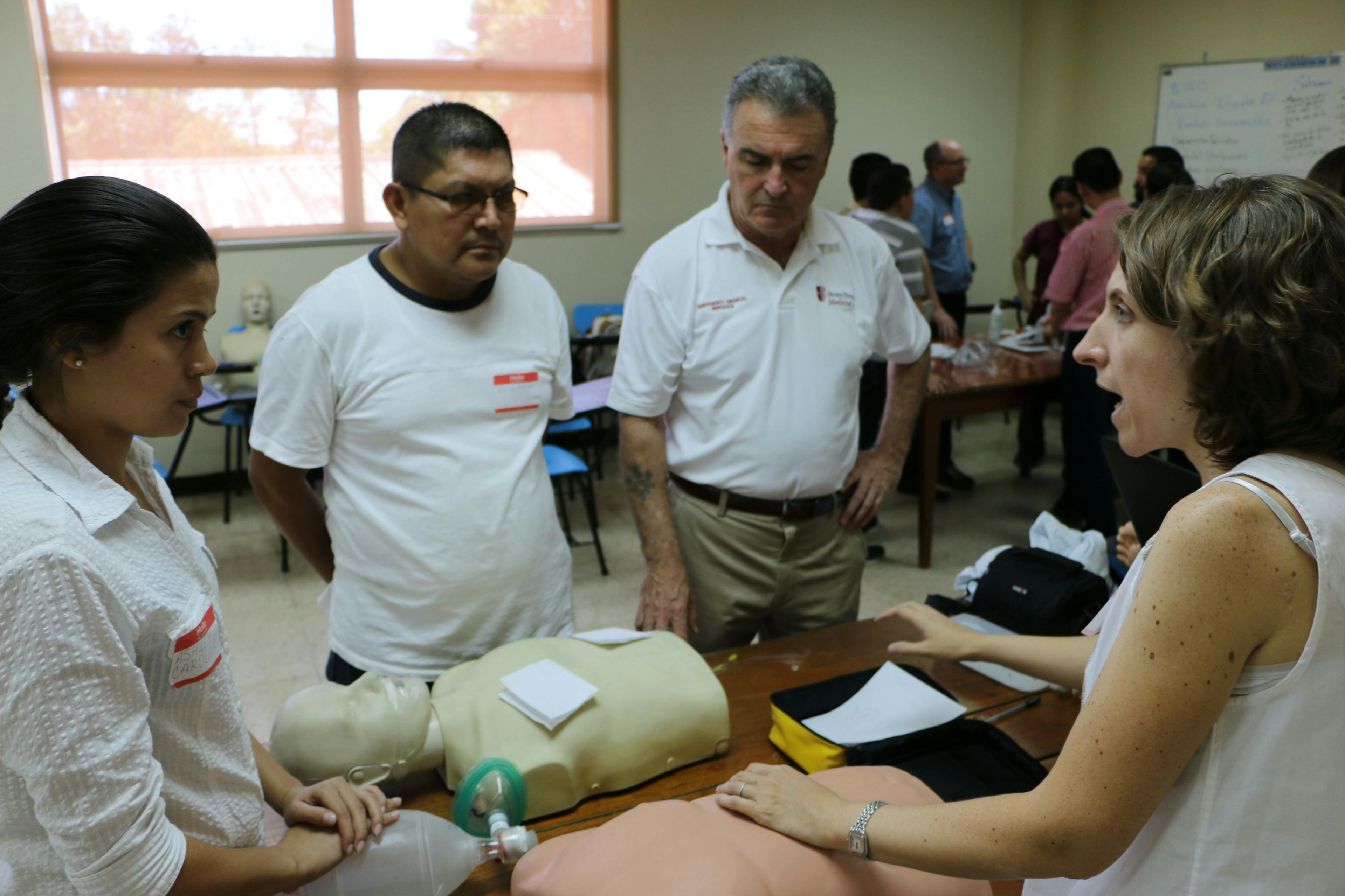 Project SEMILLA Provides Needed Knowledge to Nicaraguan Hospitals