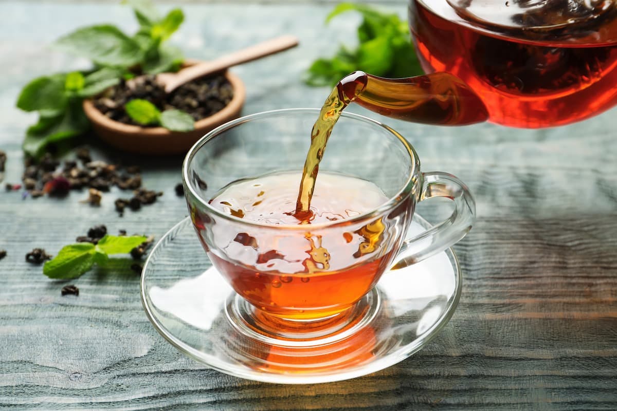 Tea Intake Linked to Reduced Risk of Gout